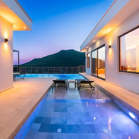 Holiday home Amaranda By Celenk *